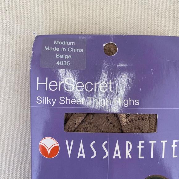 Vassarette Her Secret Silky Sheer Thigh Highs - Beige Style 4035 Vintage Medium - Picture 3 of 4